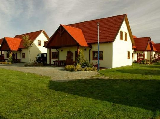 Domki Rafael w Łebie, murowane, całoroczne